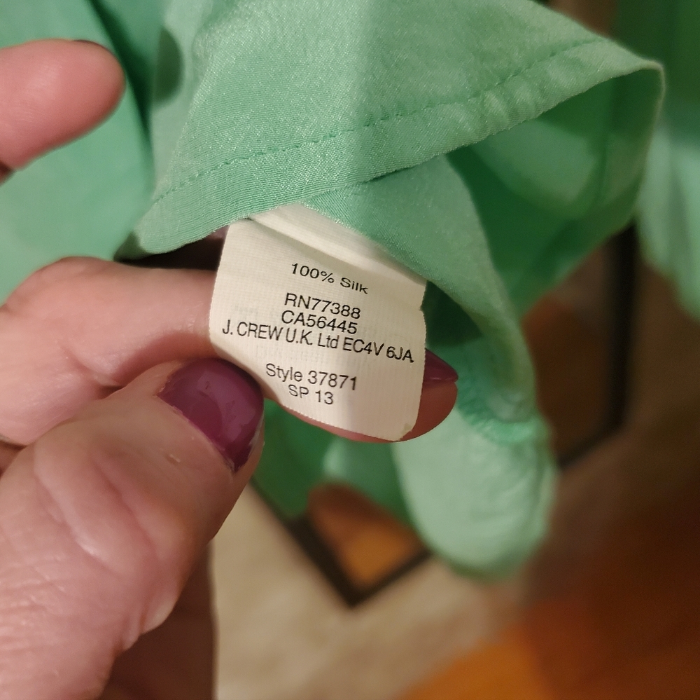 J Crew Green Silk Button-Down Shirt - Small - Picture 4 of 10